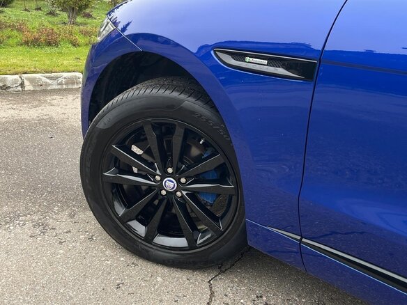 2020 Jaguar F-Pace I, синий, 3840000 рублей - вид 10