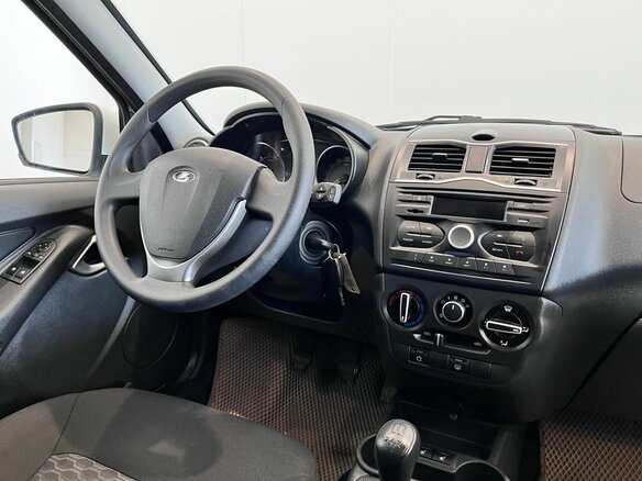 2025 Lada (ВАЗ) Granta I Рестайлинг, белый, 1029000 рублей - вид 12