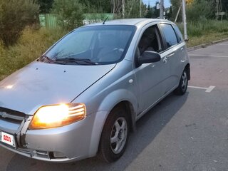 2007 Chevrolet Aveo I, серебристый, 320000 рублей, вид 2