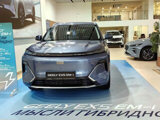 2026 Geely EX5 Гибрид EM-i, синий, 3974990 рублей, вид 3