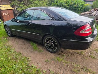 2004 Mercedes-Benz CLK-Класс 200 II (W209), чёрный, 900000 рублей, вид 4