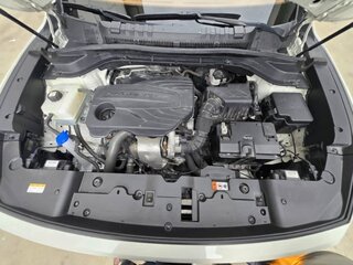 2022 SsangYong Torres, белый, 2500000 рублей, вид 3