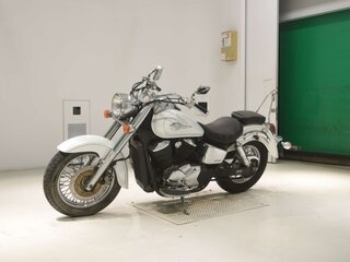 2004 Honda Shadow 400, белый, 336000 рублей, вид 3