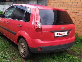 2007 Ford Fiesta Mk5, красный, 350000 рублей, вид 2