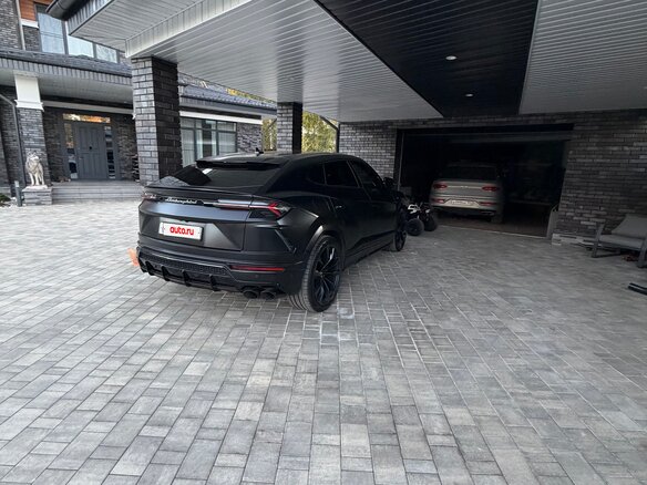 2022 Lamborghini Urus I, чёрный, 25300000 рублей - вид 2