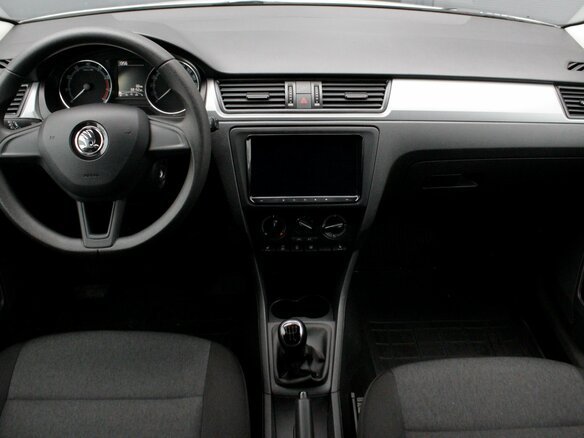 2020 Skoda Rapid I Рестайлинг, белый, 1450000 рублей - вид 6