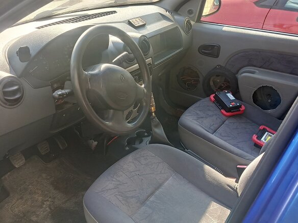 2006 Renault Logan I, синий, 200000 рублей - вид 9