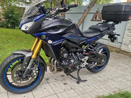 2016 Yamaha MT-09 Tracer (FJ-09), серый, 800000 рублей, вид 1
