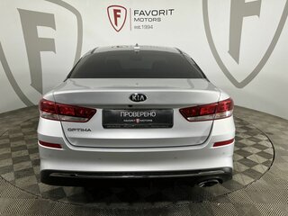 2019 Kia Optima IV Рестайлинг, серый, 1549000 рублей, вид 3
