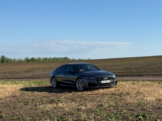 2020 Audi A7 40 TDI II (4K), серый, 4550000 рублей, вид 3