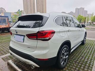 2022 BMW X1 Long 20Li sDrive II (F48) Рестайлинг, белый, 2230000 рублей, вид 4