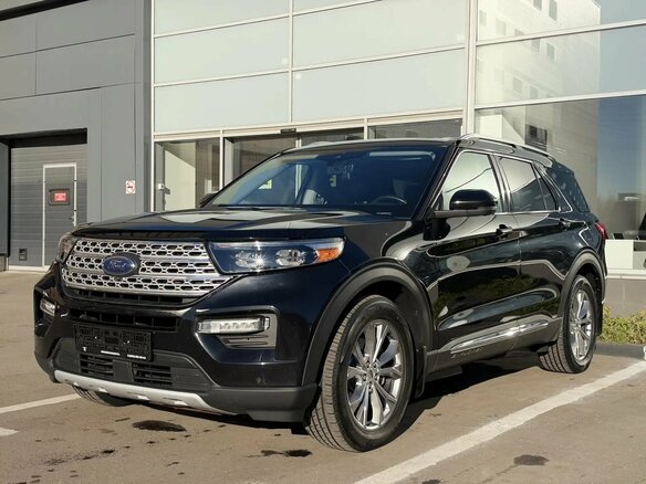 2021 Ford Explorer VI, чёрный, 3385000 рублей - вид 2