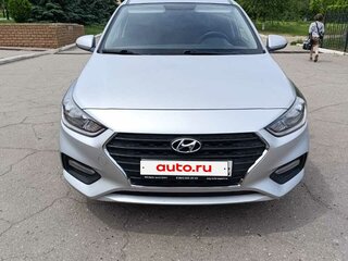 2018 Hyundai Solaris II, серебристый, 1299000 рублей, вид 3