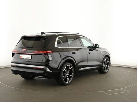 2026 Audi Q7 III (G8), чёрный, 16600000 рублей, вид 2