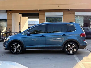 2022 Volkswagen Touran Cross L II, голубой, 1600044 рублей, вид 4