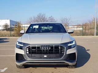 2020 Audi Q8 45 TDI I (4M), бежевый, 7200000 рублей, вид 4