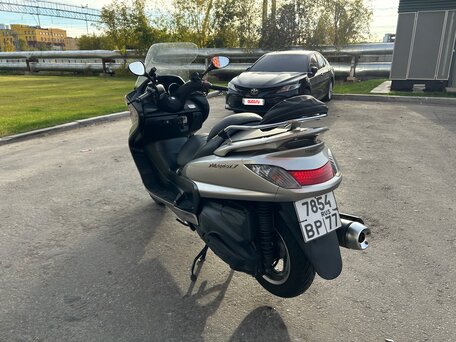 2005 Yamaha Majesty 400, серебристый, 230000 рублей, вид 5