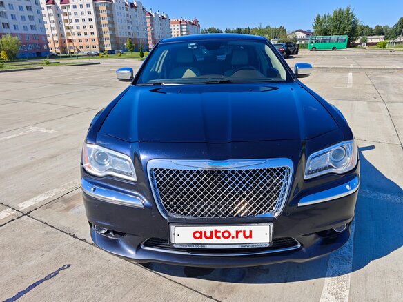 2012 Chrysler 300C II, синий, 1380000 рублей - вид 5