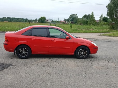 2004 Ford Focus I Рестайлинг, красный, 290000 рублей, вид 3