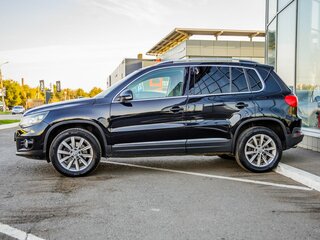 2012 Volkswagen Tiguan I Рестайлинг, чёрный, 1298000 рублей, вид 4