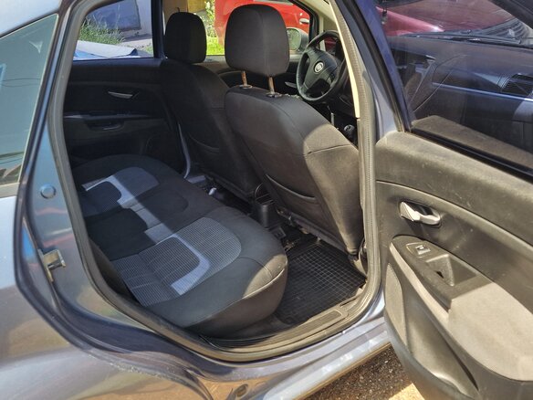 2010 Fiat Linea, синий, 450000 рублей - вид 14