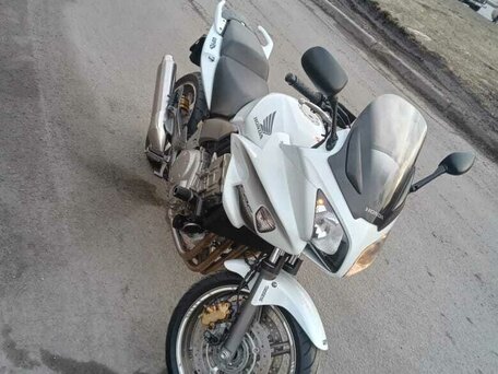 2009 Honda CBF 1000, белый, 550000 рублей, вид 3