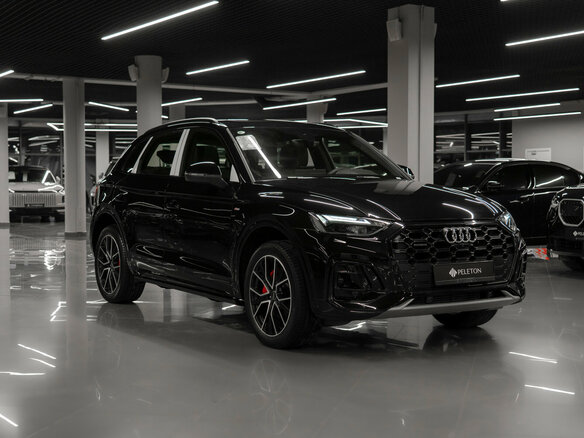 2026 Audi Q5 L 45 TFSI II (FY) Рестайлинг, чёрный, 5900000 рублей - вид 1