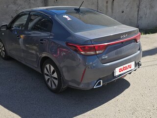 2022 Kia Rio IV Рестайлинг, серый, 1750000 рублей, вид 3