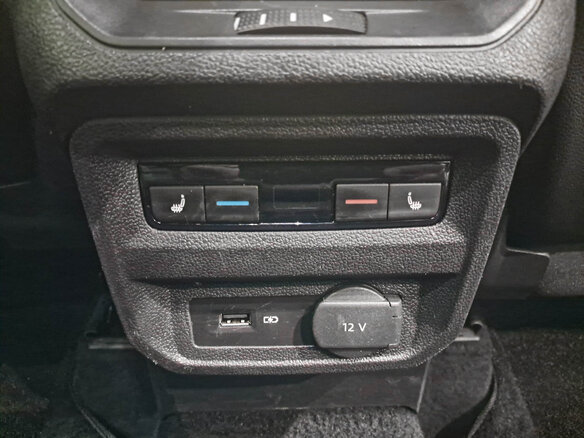 2020 Volkswagen Tiguan II, чёрный, 3410000 рублей - вид 18