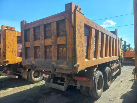 2022 IVECO-Hongyan 6x4 (CQ3346), жёлтый, 2651150 рублей, вид 3