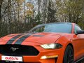 2019 Ford Mustang VI Рестайлинг, оранжевый, 2650000 рублей - вид 2