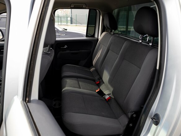 2012 Volkswagen Amarok I, серебристый, 1695000 рублей - вид 16