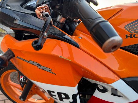 2011 Honda CBR 250R, чёрный, 275000 рублей, вид 3