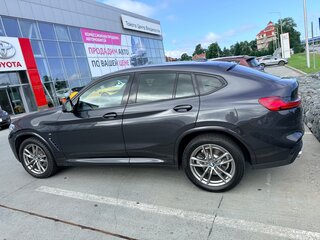 2021 BMW X4 20d II (G02) Рестайлинг, серый, 5000000 рублей, вид 4