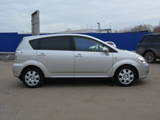 2007 Toyota Corolla Verso I Рестайлинг, серебристый, 899000 рублей, вид 4