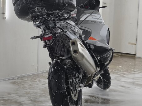 2024 KTM 1290 Super Adventure S, серебристый, 2070000 рублей, вид 1