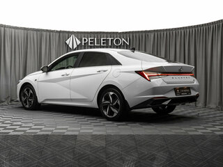 2021 Hyundai Elantra VII (CN7), белый, 2410000 рублей, вид 4