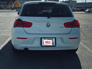 2016 BMW 1 серии 118i II (F20/F21) Рестайлинг, белый, 1599000 рублей, вид 5
