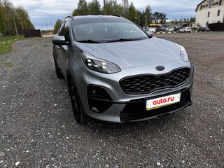 2022 Kia Sportage IV Рестайлинг, серебристый, 2900000 рублей, вид 2