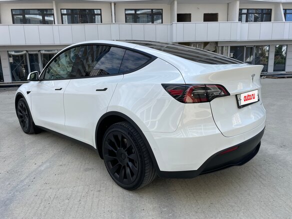 2022 Tesla Model Y Long Range Dual Motor I, белый, 5900000 рублей - вид 7