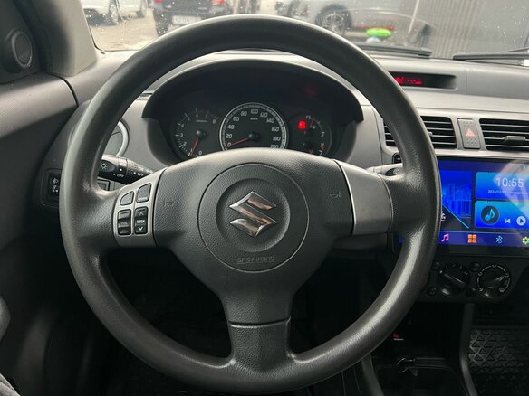 2006 Suzuki Swift AMT III, красный, 400000 рублей - вид 12