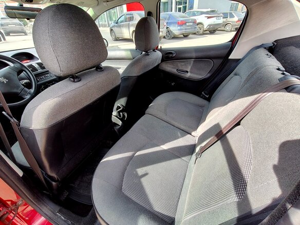 2009 Peugeot 206, красный, 299000 рублей - вид 8