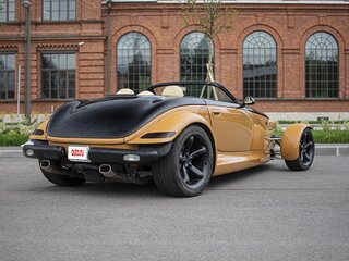 1998 Plymouth Prowler, оранжевый, 5500000 рублей, вид 5