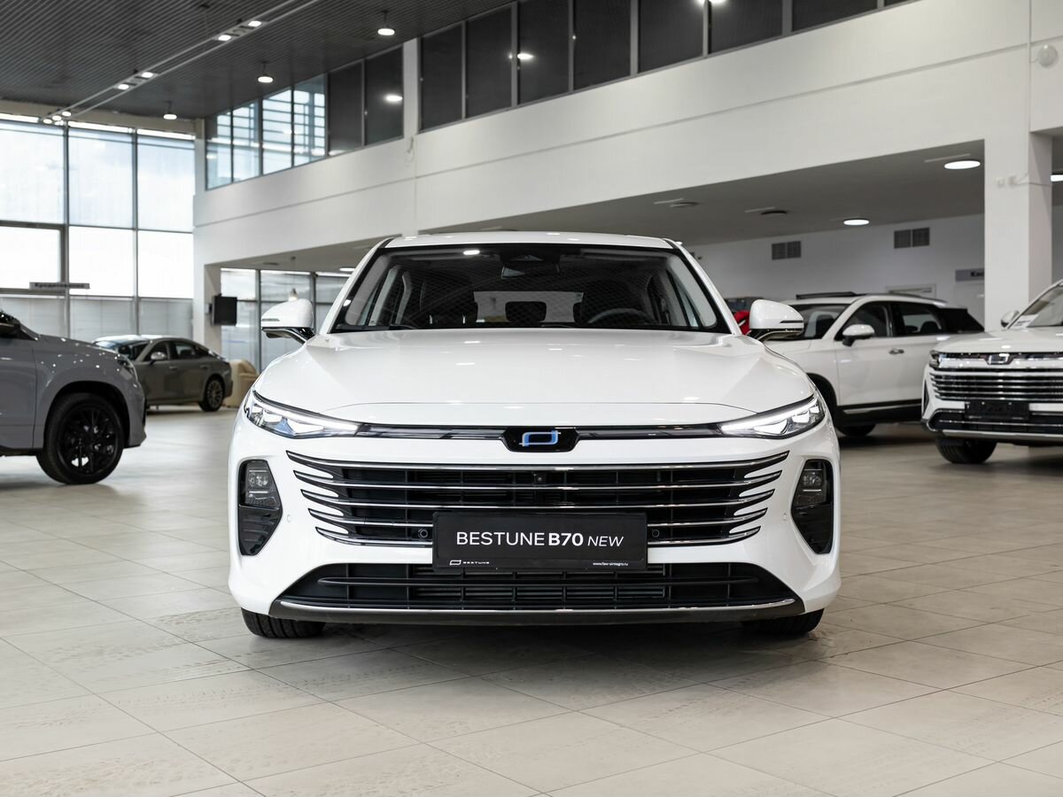 Открыть фотографии: FAW Bestune B70 I Рестайлинг