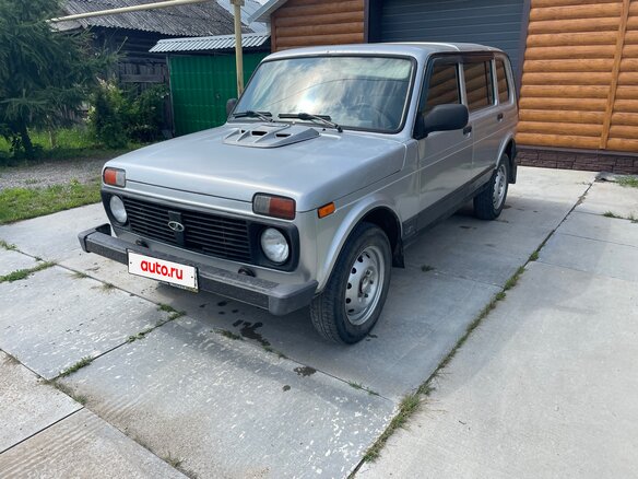 2015 Lada (ВАЗ) 2131 (4x4) 213105 I, серый, 350000 рублей