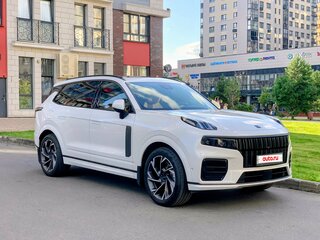 2023 Lynk & Co 09 MHEV, белый, 4650000 рублей, вид 1