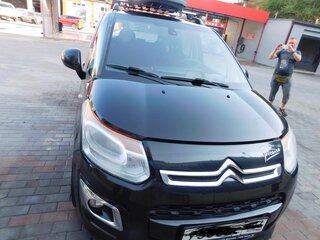 2013 Citroen C3 Picasso I Рестайлинг, чёрный, 580000 рублей, вид 1