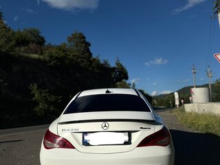 2018 Mercedes-Benz CLA 250 I (C117, X117) Рестайлинг, белый, 2100000 рублей, вид 5