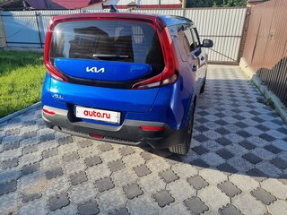 2022 Kia Soul III, синий, 2050000 рублей, вид 4