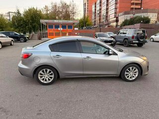 2010 Mazda Axela II, серебристый, 650000 рублей, вид 5